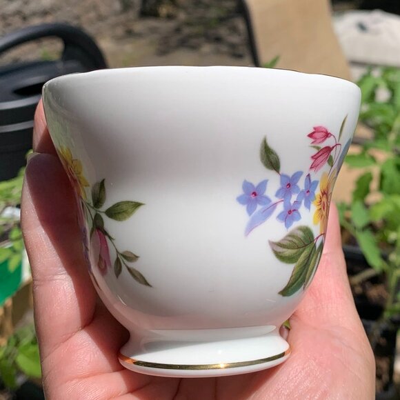 Vintage Crown Trent Staffordshire England Teacup & Saucer 2pc Set NWOT - Picture 3 of 10